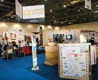 la pierre réussit son show à Londres